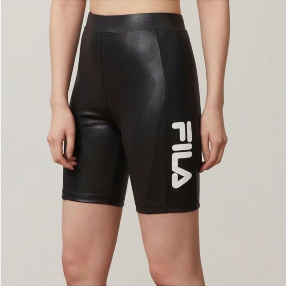 Fila Camari shiny black bike shorts Size Small New with tag